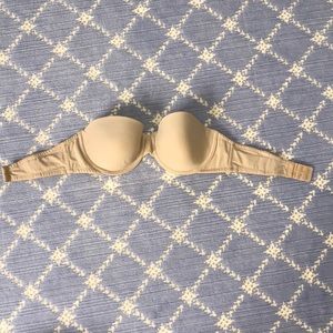 Barely Worn 36C Maidenform Strapless Bra